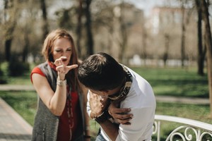 22 обидные фразы мужчине: как не убить отношения - Психологическое развитие, Интересное, Проблемы
